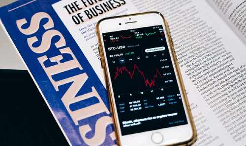 《新股民炒股入门一本通》：帮你驶入炒股的快车道