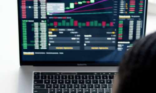 外汇交易平台排名ATFX的交易规则：投资者的新游戏规则