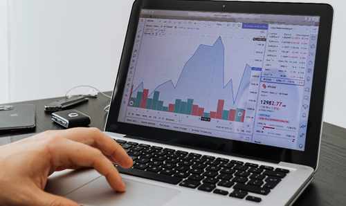 股票配资型基金和债券型基金