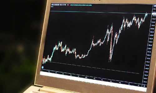 开放式基金和公募基金区别 公募基金是开放式还是封闭式